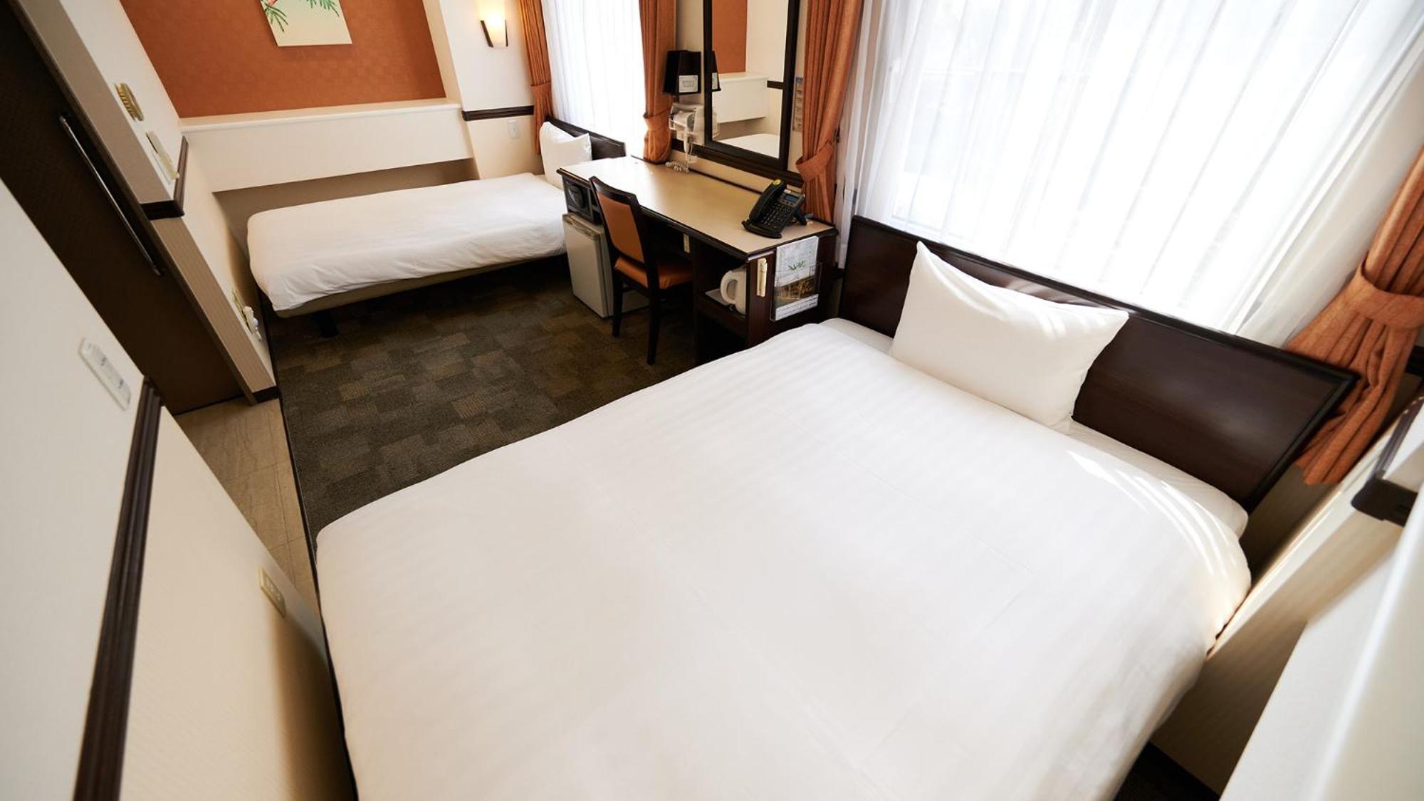 Toyoko Inn Gumma Isesaki Ekimae Стая снимка